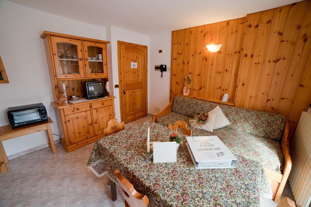 סנטה קתרינה ואלפורבה Chalet Bucaneve מראה חיצוני תמונה